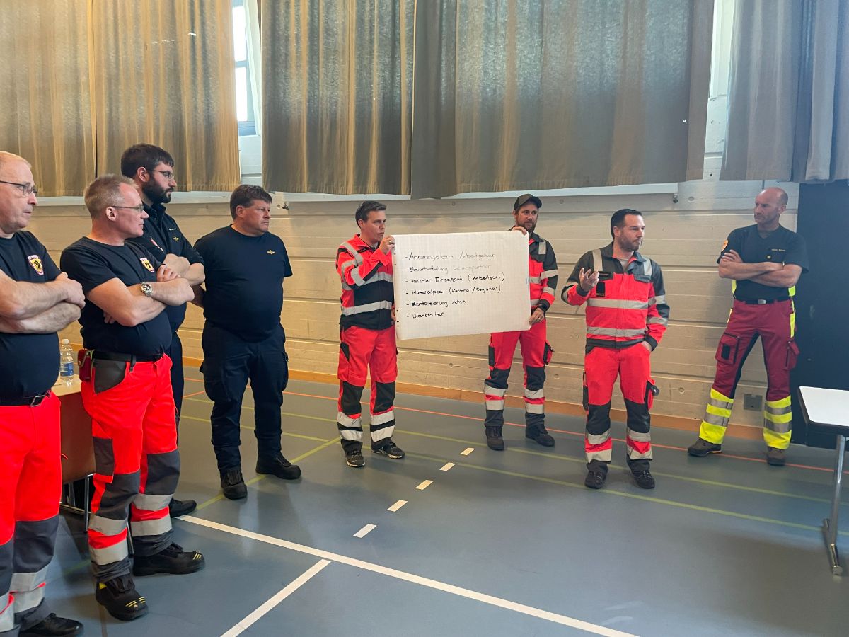 Kommandanten Weiterbildungskurs der Ob- und Nidwaldner Feuerwehren im Flüeli-Ranft